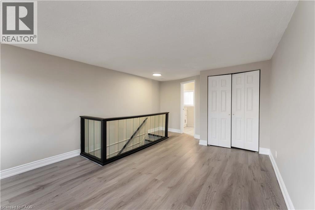 187 Barton Street W, Hamilton, Ontario  L8R 2H3 - Photo 10 - 40807289