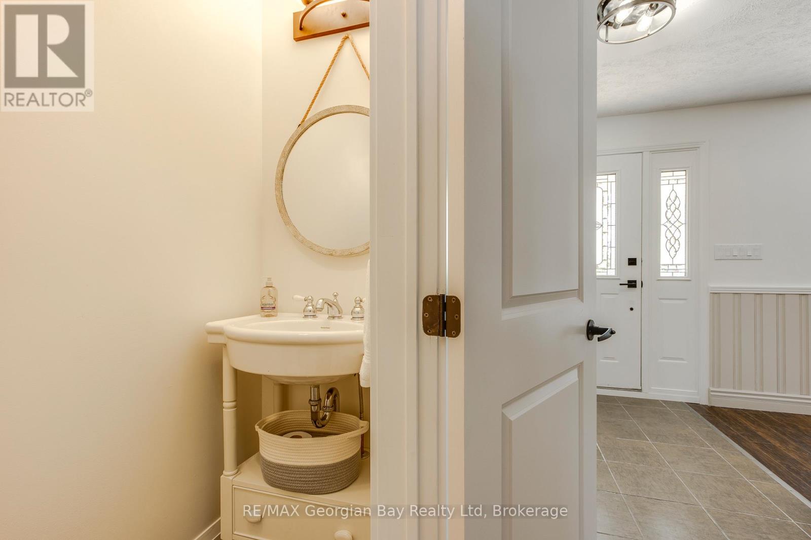 260 Concession 12 Street E, Tiny, Ontario  L0L 2J0 - Photo 16 - S12823554