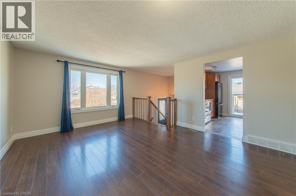 153 Sugar Maple Street, Kitchener, Ontario  N2N 2A7 - Photo 6 - 40807954