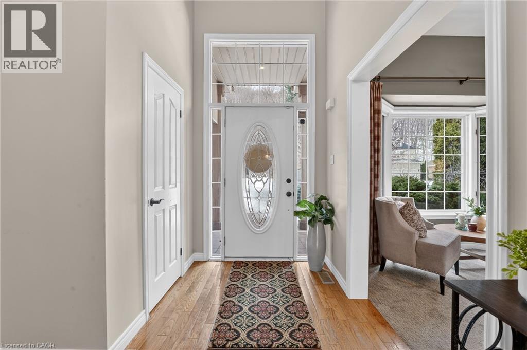 119 Dorchester Drive, Grimsby, Ontario  L3M 5H5 - Photo 5 - 40806885