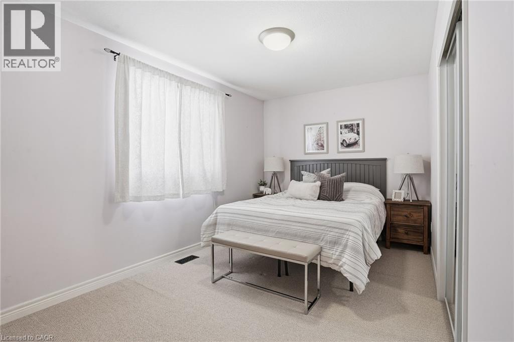 8407 Heikoop Crescent, Niagara Falls, Ontario  L2H 3J7 - Photo 13 - 40807495