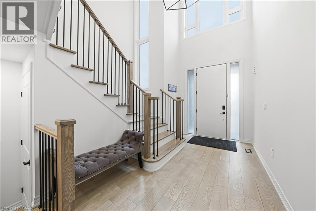 90 Robertson Road, Ancaster, Ontario  L9K 0H8 - Photo 3 - 40807999