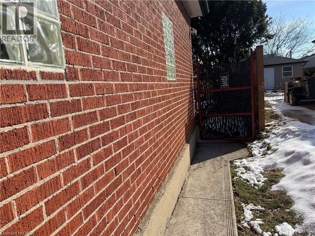 279 Rosedale Avenue Unit# R, Hamilton, Ontario  L8K 4N6 - Photo 11 - 40808040