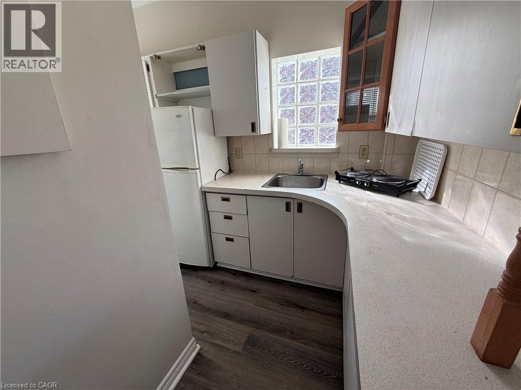 279 Rosedale Avenue Unit# R, Hamilton, Ontario  L8K 4N6 - Photo 3 - 40808040