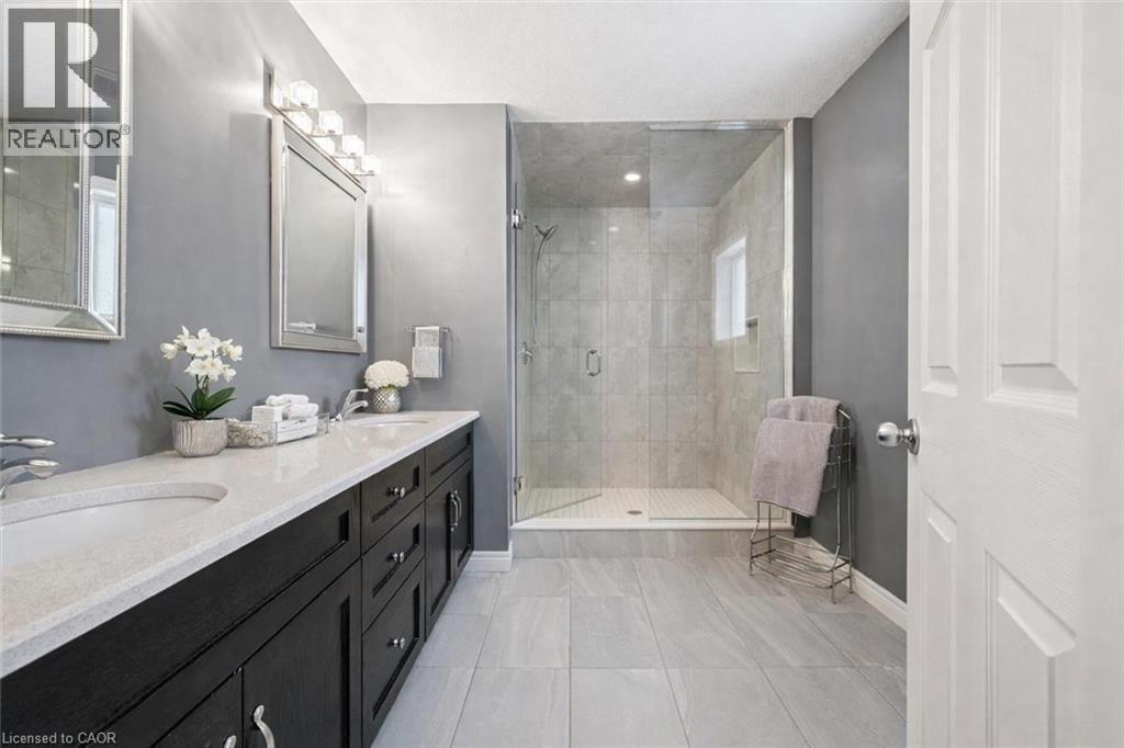 111 Ambrous Crescent, Guelph, Ontario  N1G 0E4 - Photo 15 - 40806800