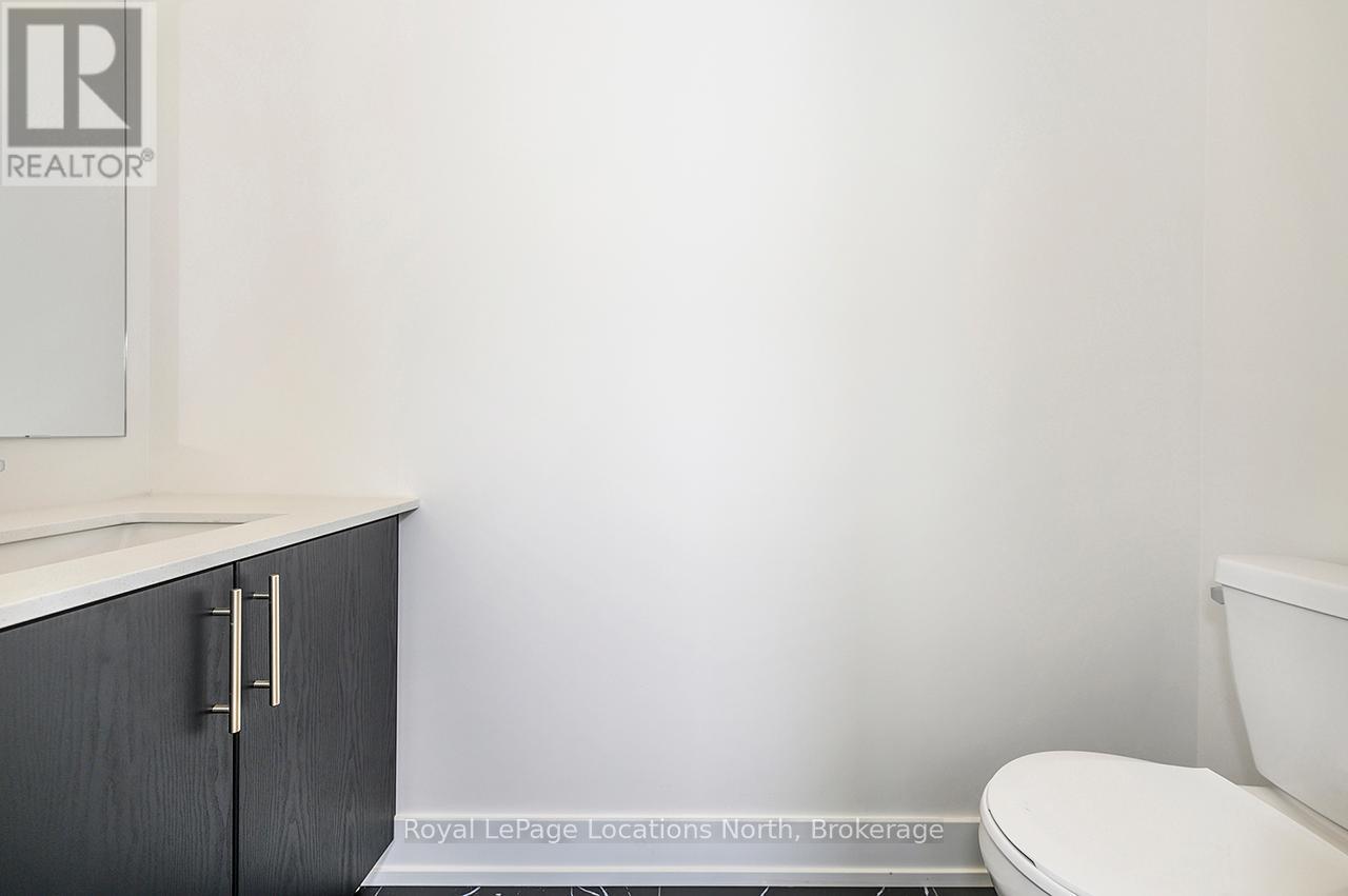 111 Clement Lane, Blue Mountains, Ontario  N0H 1J0 - Photo 15 - X12824810