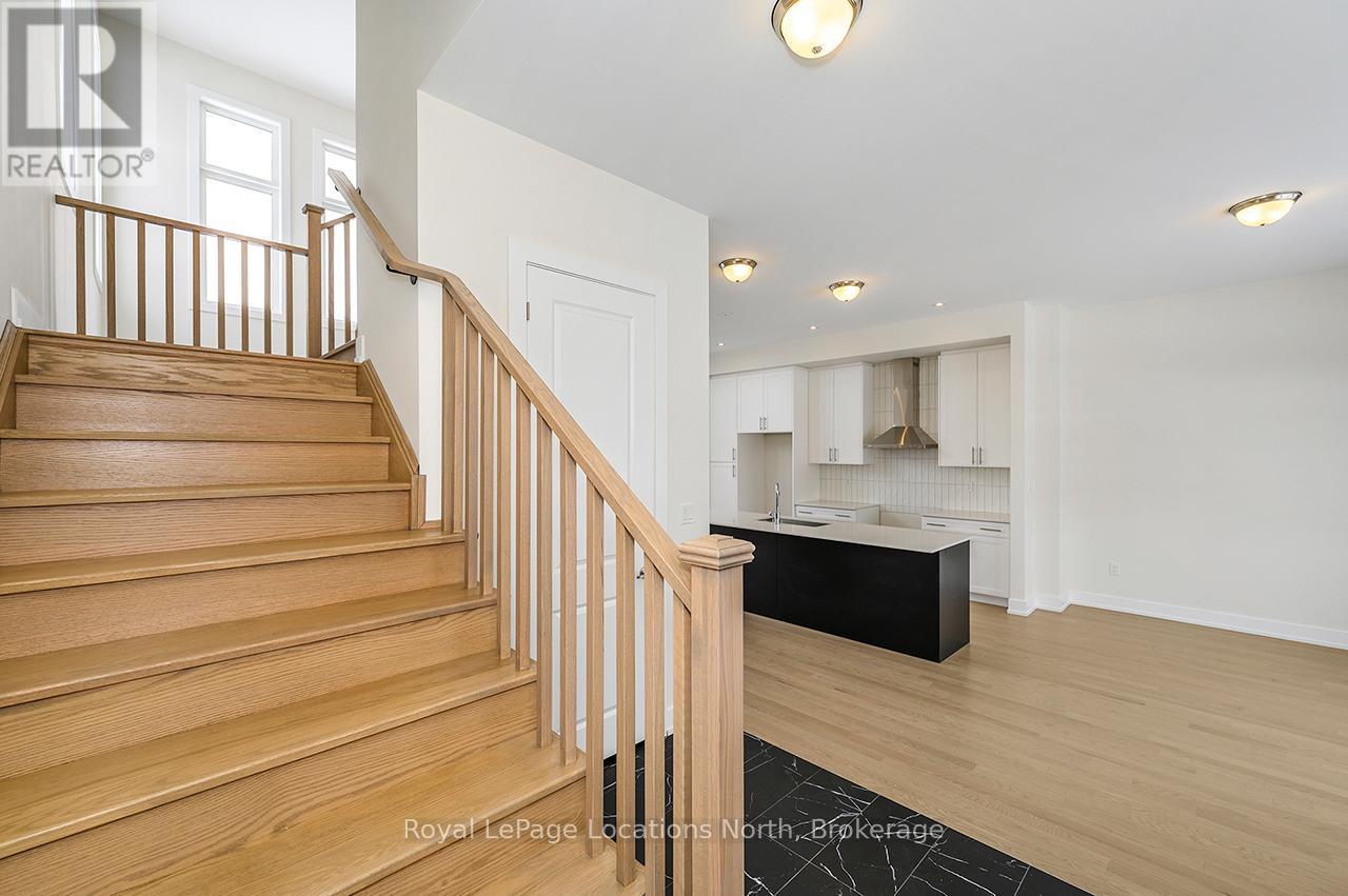 111 Clement Lane, Blue Mountains, Ontario  N0H 1J0 - Photo 18 - X12824810