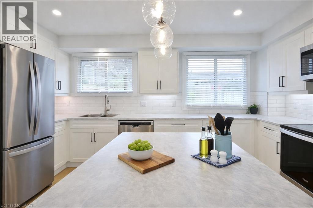 150 Overlea Drive, Kitchener, Ontario  N2M 1T3 - Photo 5 - 40806976