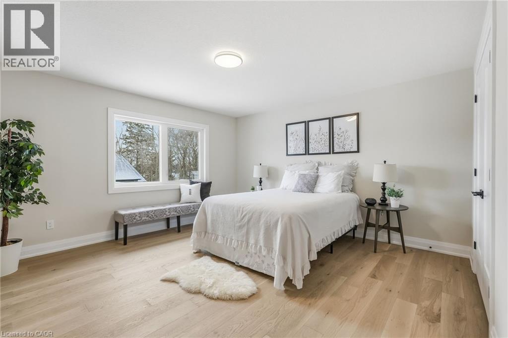 7 Bartlett Avenue, Grimsby, Ontario  L3M 5N7 - Photo 11 - 40807939