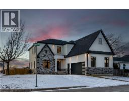 1 WEST Avenue, Winona, Ontario