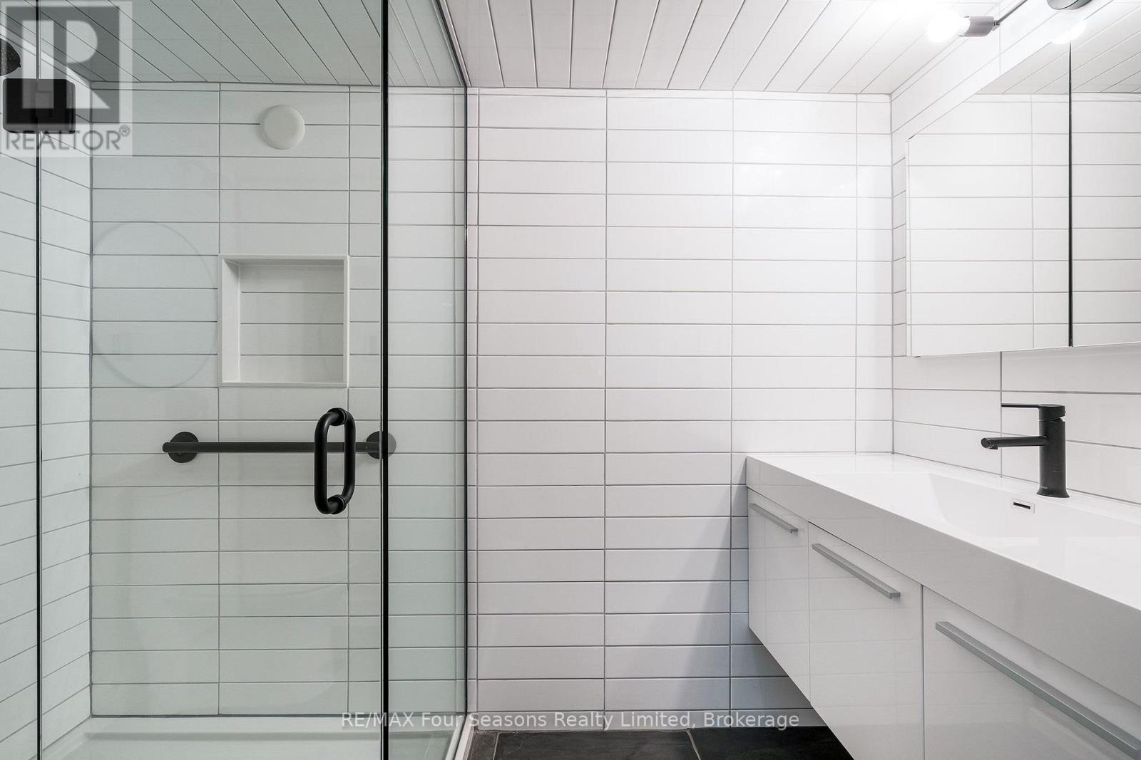 116 Dory Row, Blue Mountains, Ontario  N0H 2P0 - Photo 40 - X12826094