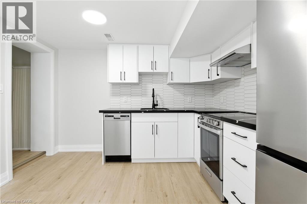 929 Upper Ottawa Street, Hamilton, Ontario  L8T 3V6 - Photo 31 - 40808036