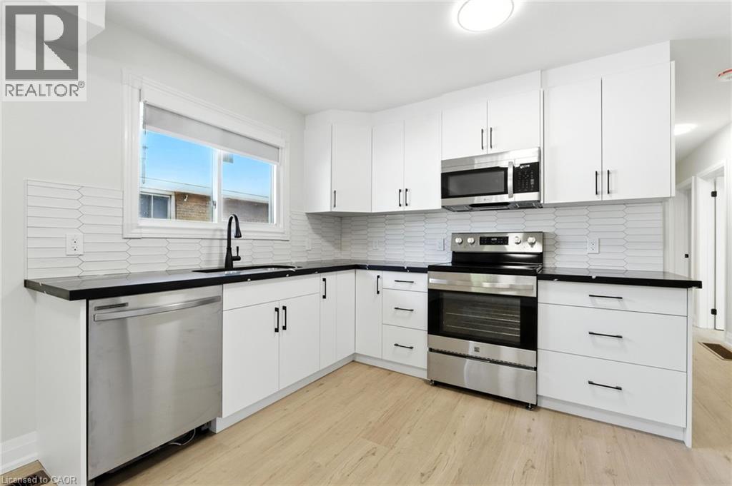 929 Upper Ottawa Street, Hamilton, Ontario  L8T 3V6 - Photo 5 - 40808036