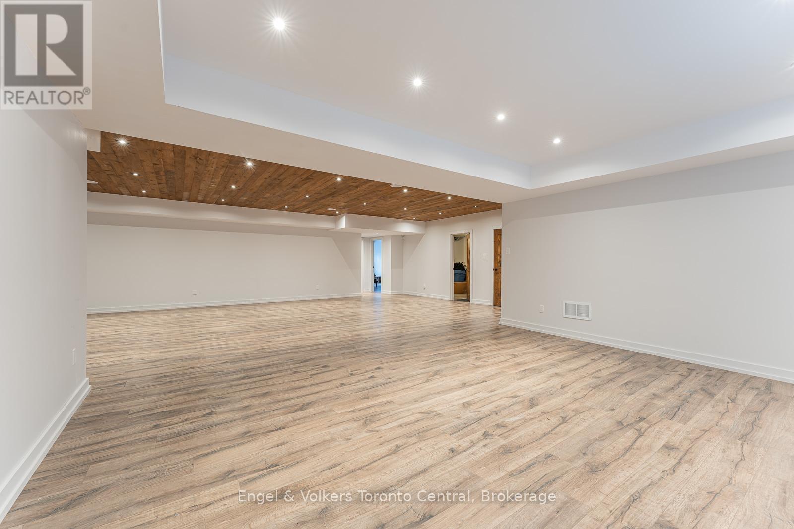 280 Sunset Boulevard, Blue Mountains, Ontario  N0H 2P0 - Photo 38 - X12826528