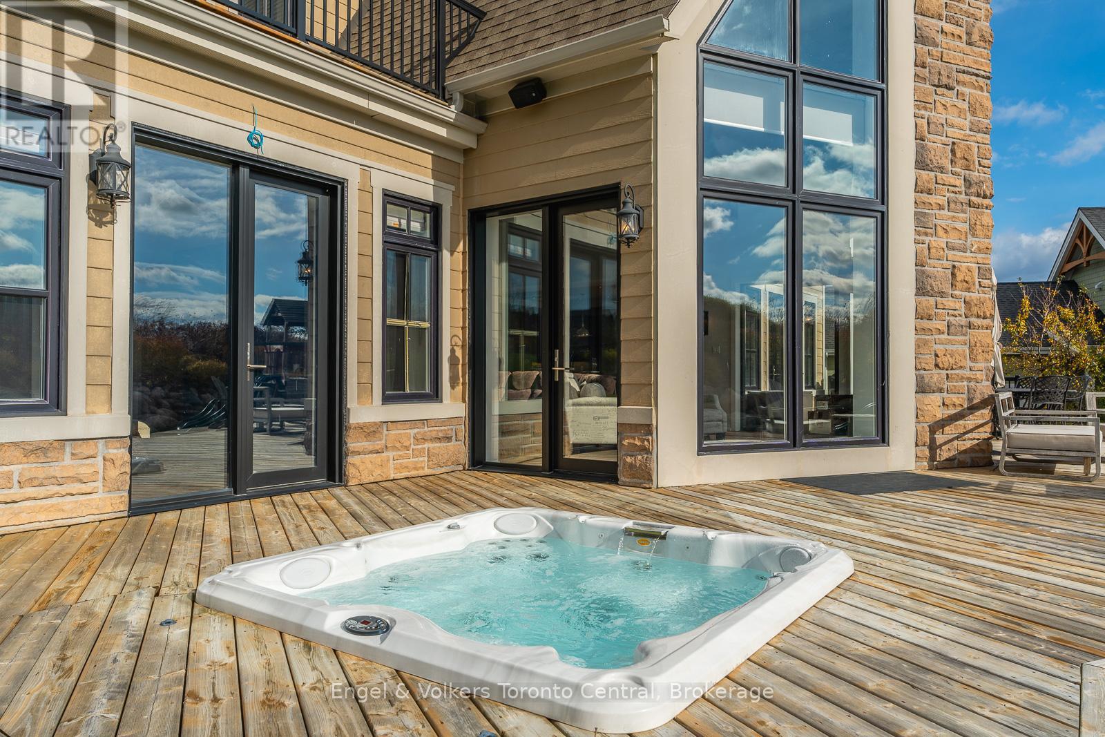 280 Sunset Boulevard, Blue Mountains, Ontario  N0H 2P0 - Photo 45 - X12826528