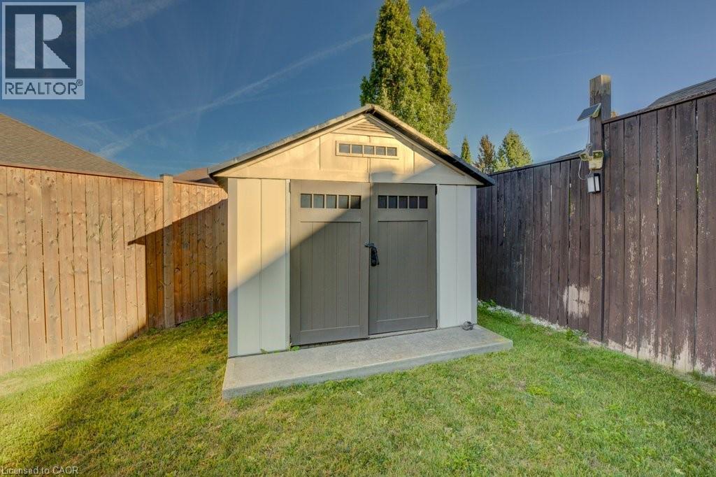 6379 Christopher Crescent, Niagara Falls, Ontario  L2H 0B3 - Photo 47 - 40803888