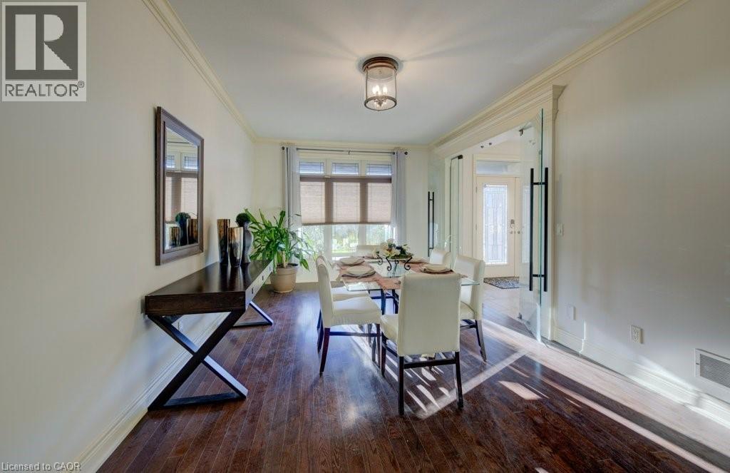 6379 Christopher Crescent, Niagara Falls, Ontario  L2H 0B3 - Photo 8 - 40803888