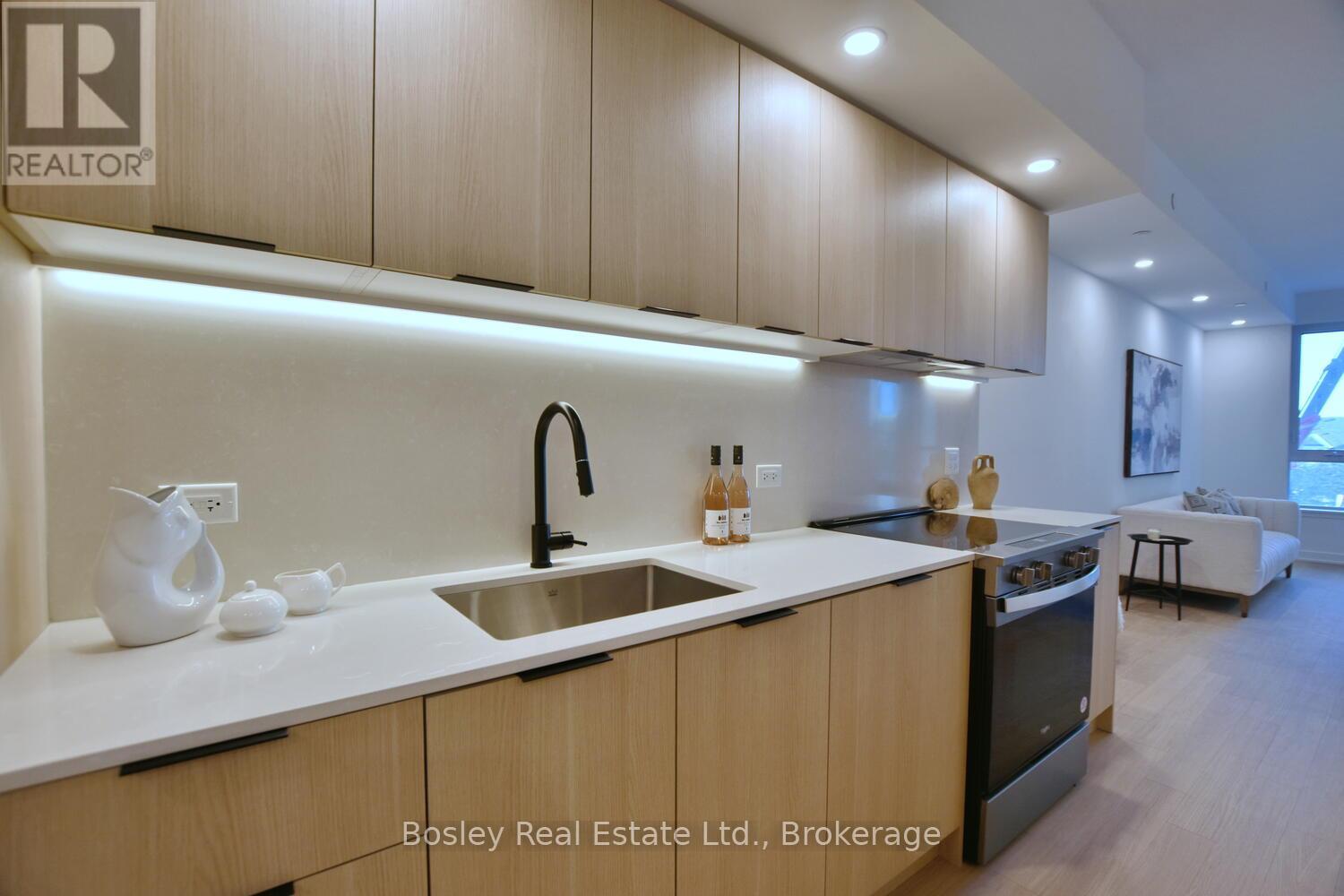 227 - 31 Huron Street, Collingwood, Ontario  L9Y 0E8 - Photo 14 - S12827164