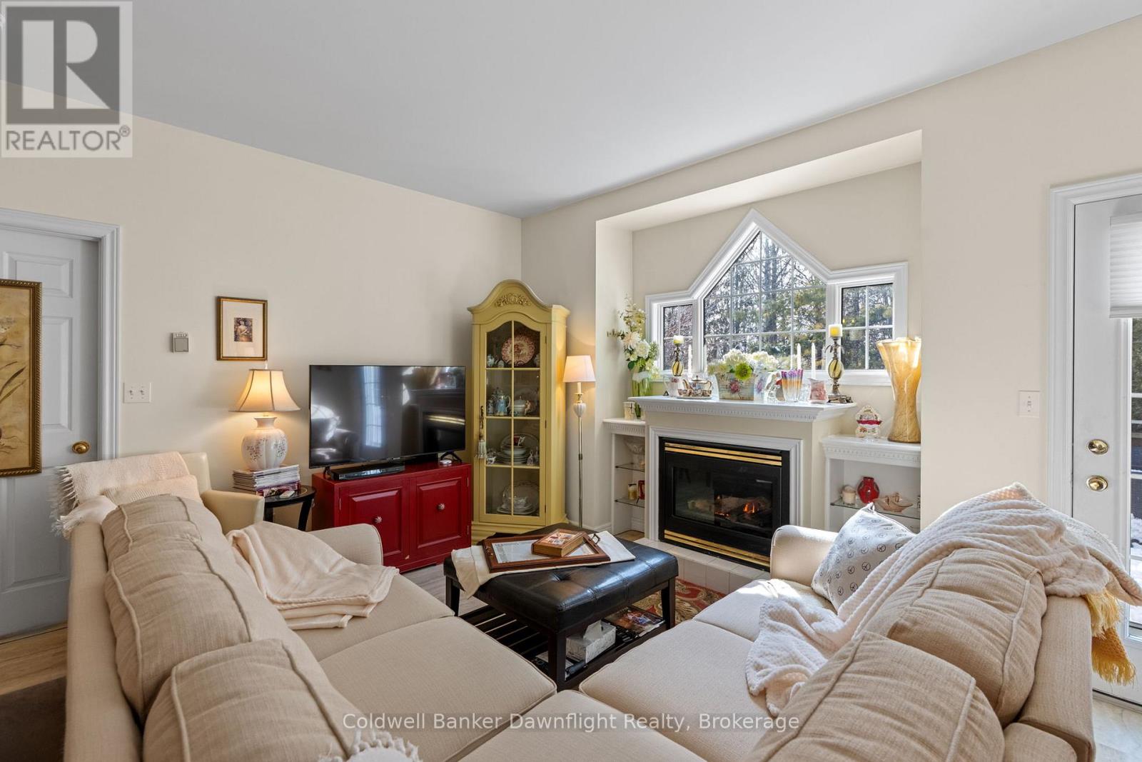 7 Brookside Place, South Huron, Ontario  N0M 1S2 - Photo 10 - X12827192