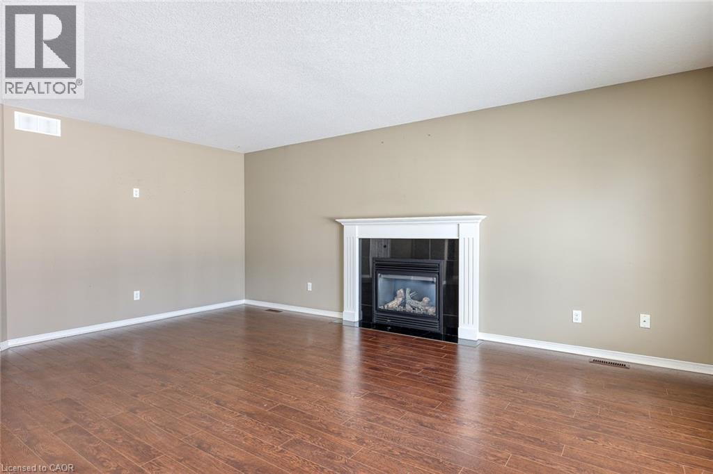 427 Champlain Avenue, Woodstock, Ontario  N4V 0B3 - Photo 11 - 40807391