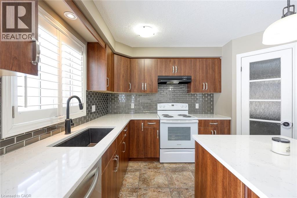 427 Champlain Avenue, Woodstock, Ontario  N4V 0B3 - Photo 15 - 40807391