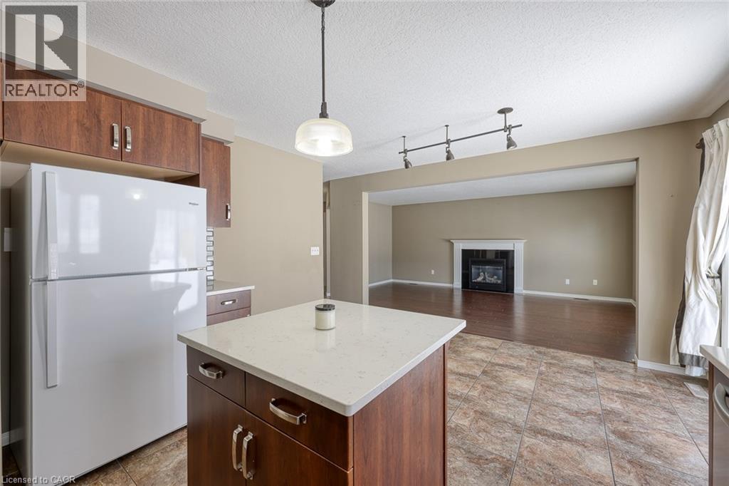 427 Champlain Avenue, Woodstock, Ontario  N4V 0B3 - Photo 16 - 40807391