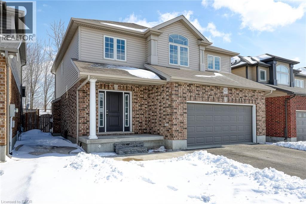 427 Champlain Avenue, Woodstock, Ontario  N4V 0B3 - Photo 3 - 40807391