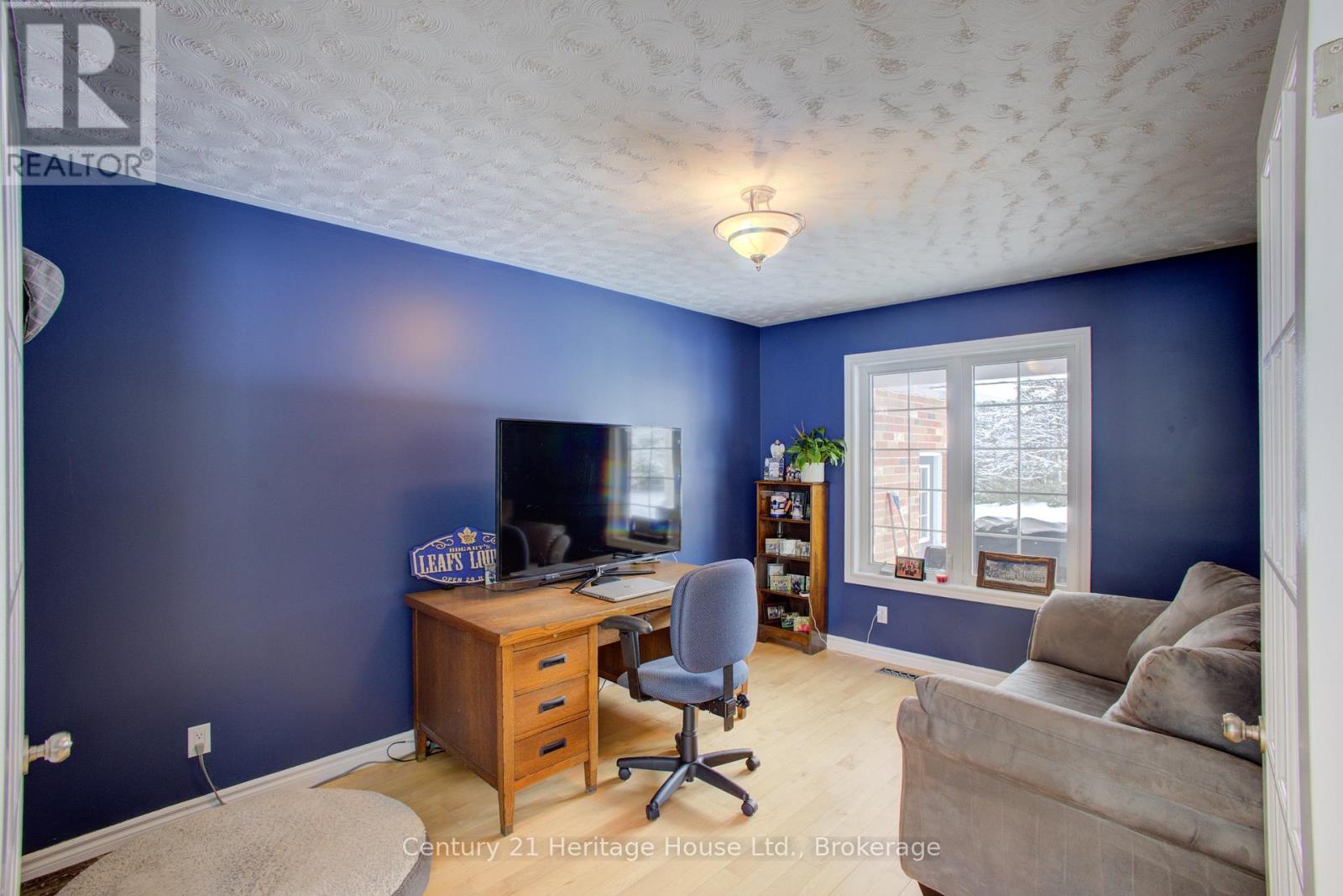 323237 Durham Road E, West Grey, Ontario  N0G 1R0 - Photo 10 - X12827990