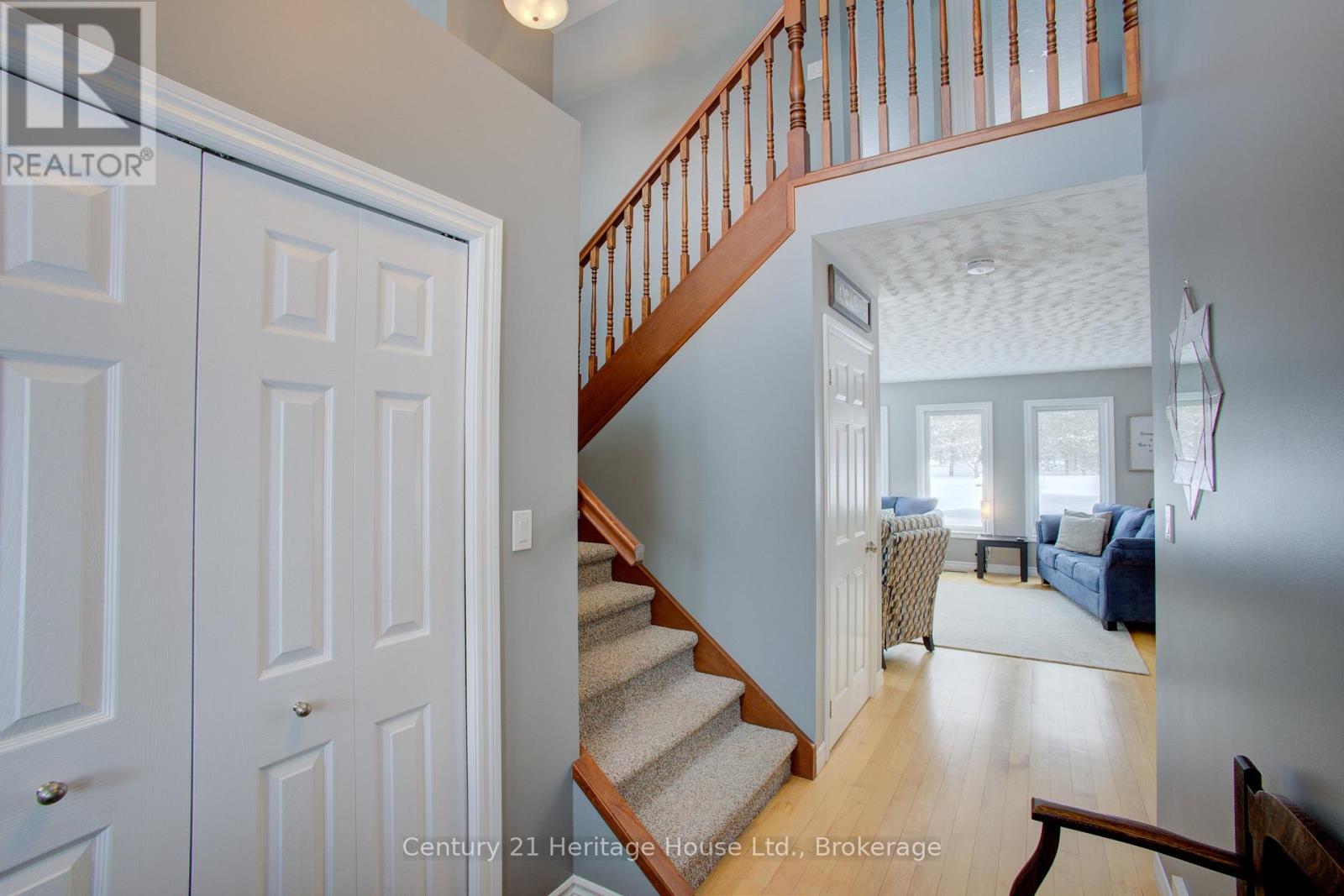 323237 Durham Road E, West Grey, Ontario  N0G 1R0 - Photo 8 - X12827990