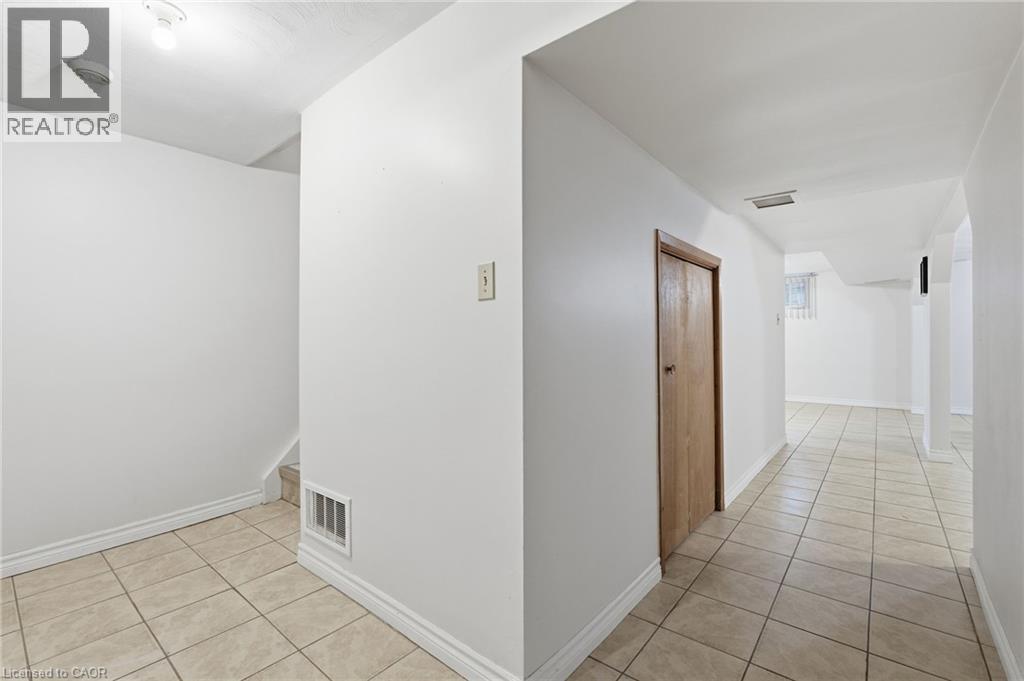 1894 Main Street E, Hamilton, Ontario  L8H 1G5 - Photo 19 - 40808133