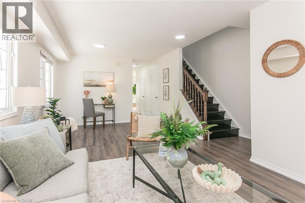 242 Westmeadow Drive Unit# B, Kitchener, Ontario  N2N 0A1 - Photo 8 - 40807912