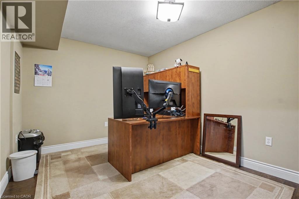 2 Irongate Drive, Paris, Ontario  N3L 4G4 - Photo 32 - 40806775