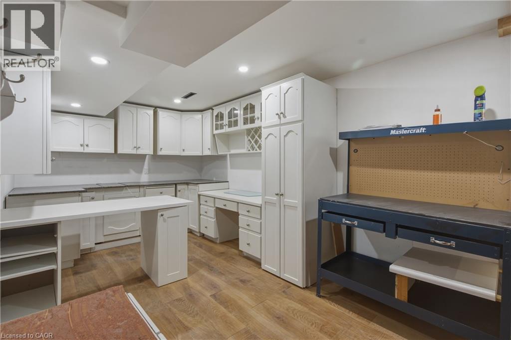 22 Westaway Place, Hamilton, Ontario  L9C 2G1 - Photo 18 - 40808393