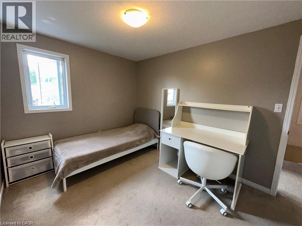 158 Wilderness Drive, Kitchener, Ontario  N2E 3R7 - Photo 19 - 40805072