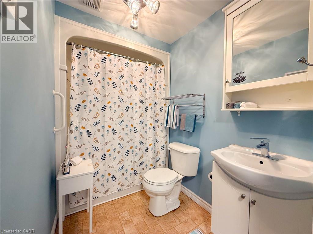 2017 Erie Street, Port Dover, Ontario  N0A 1N7 - Photo 27 - 40807629