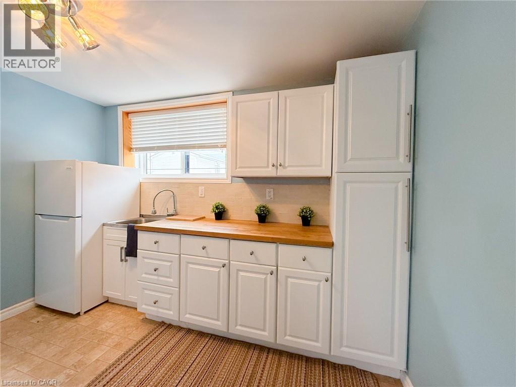 2017 Erie Street, Port Dover, Ontario  N0A 1N7 - Photo 28 - 40807629