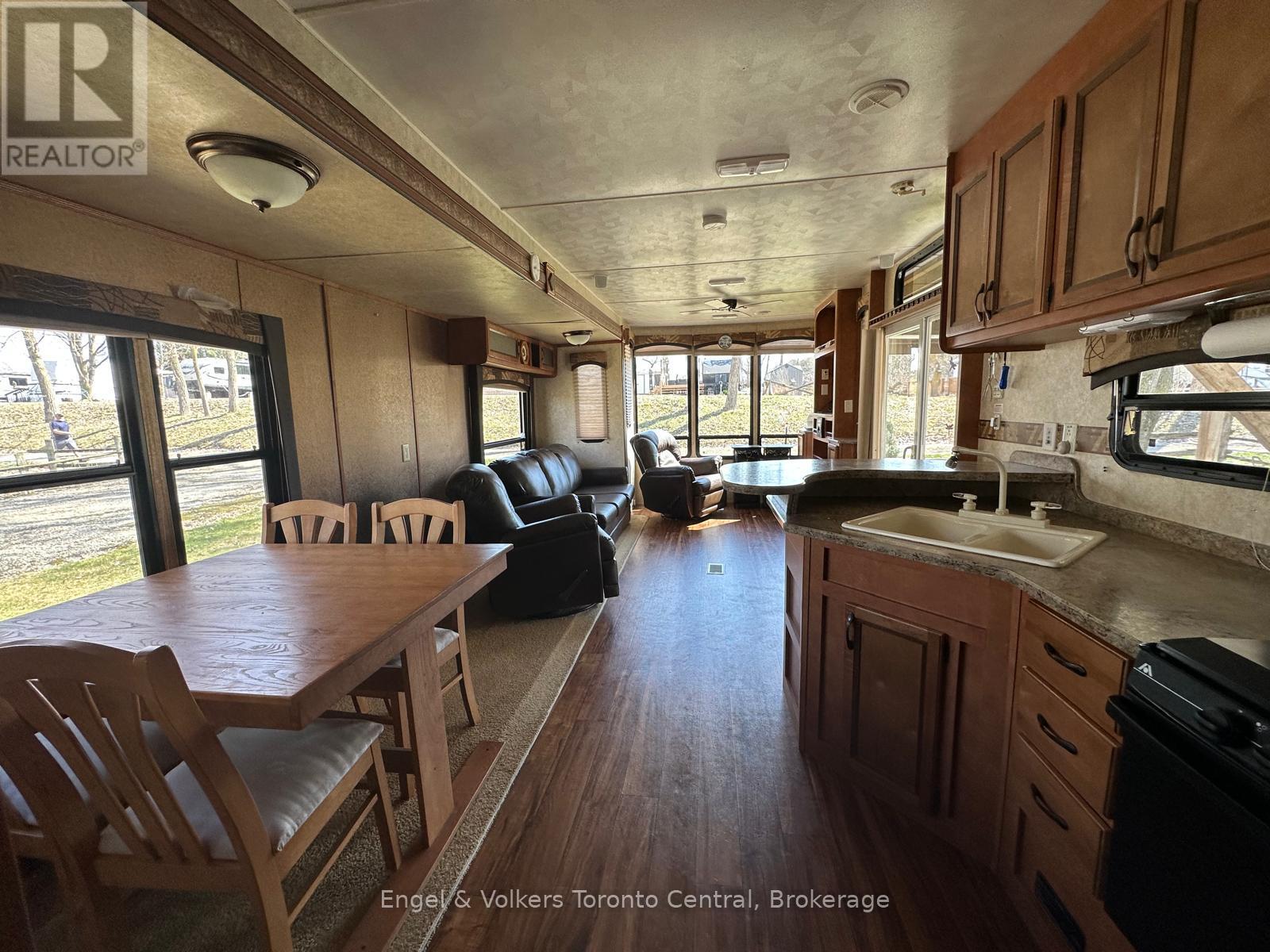 S 14 - 7489 Sideroad 5 E, Wellington North, Ontario  N0G 2L0 - Photo 4 - X12831398