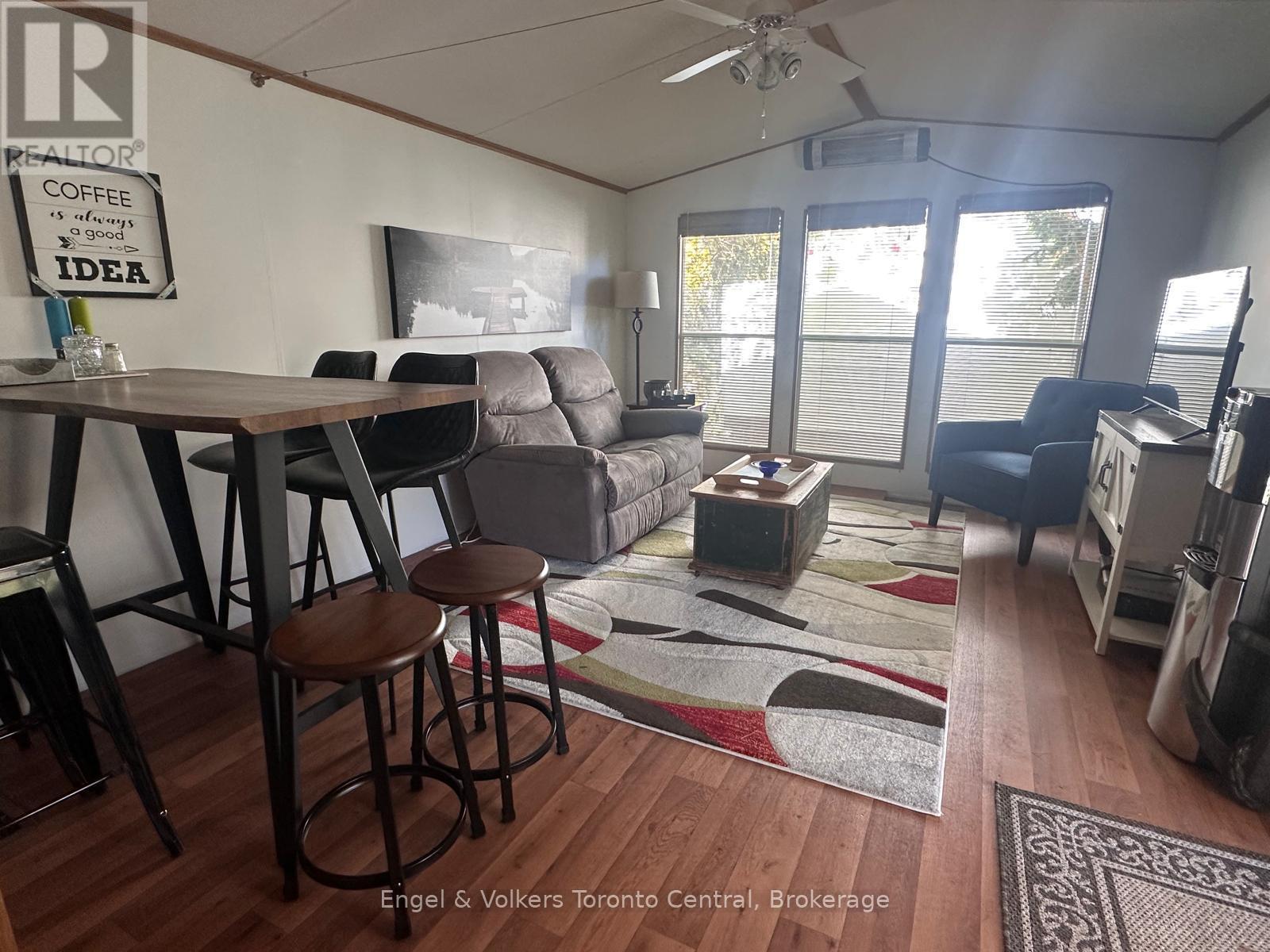 E7 - 7489 Sideroad 5 E, Wellington North, Ontario  N0G 2L0 - Photo 8 - X12831452