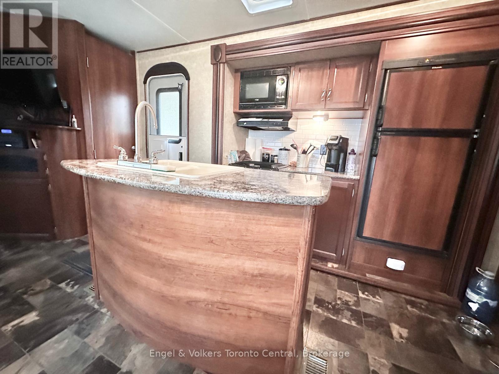 S4 - 7489 Sideroad 5 E, Wellington North, Ontario  N0G 2L0 - Photo 5 - X12831456