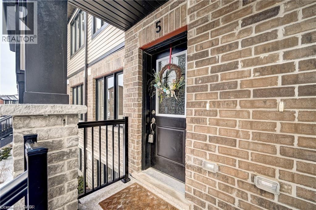 160 Rochefort Street Unit# E5, Kitchener, Ontario  N2R 1V5 - Photo 3 - 40808462