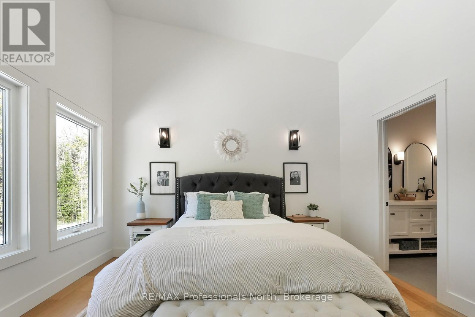 1086 Stothart Creek Road, Dysart Et Al, Ontario  K0M 1S0 - Photo 29 - X12833574