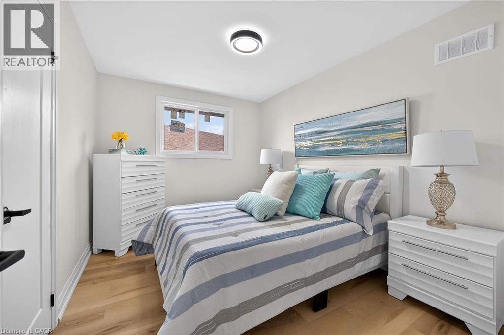 74 Victor Boulevard, Hamilton, Ontario  L9A 2V4 - Photo 17 - 40808647