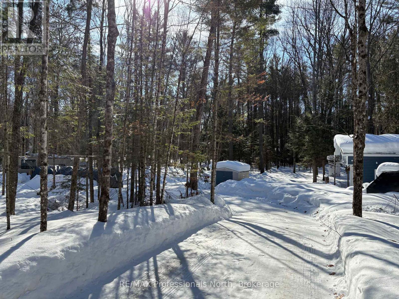 1124 LITTLE HAWK LAKE ROAD, Algonquin Highlands, Ontario