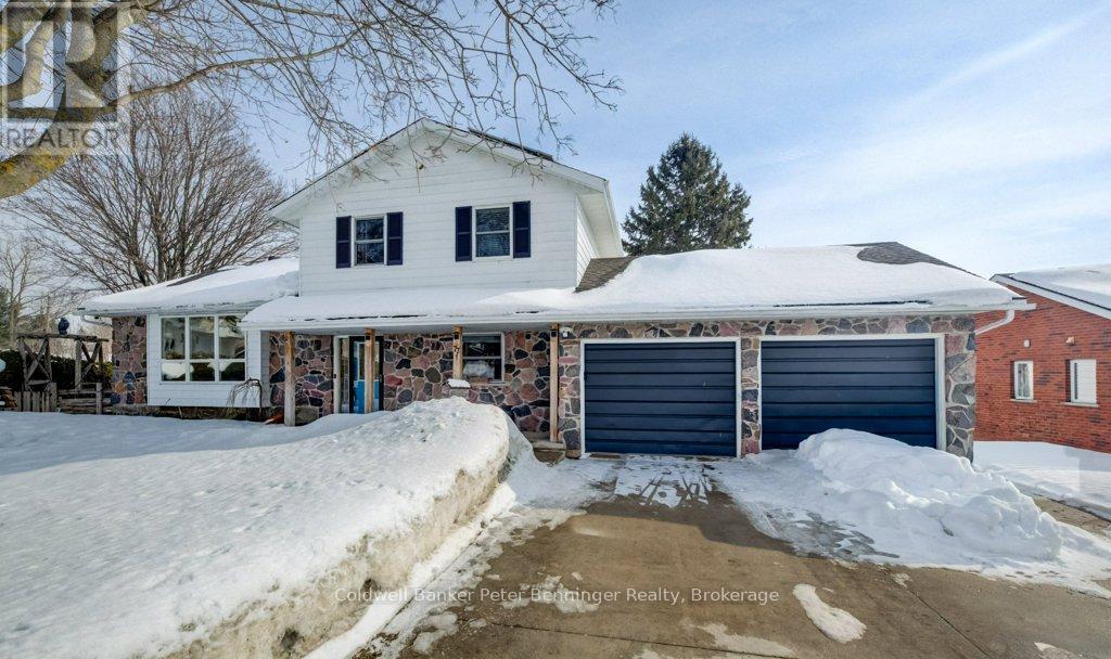 77 2ND STREET CRESCENT, Hanover, Ontario