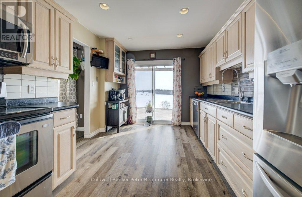 77 2nd Street Crescent, Hanover, Ontario  N4N 3K3 - Photo 14 - X12835366