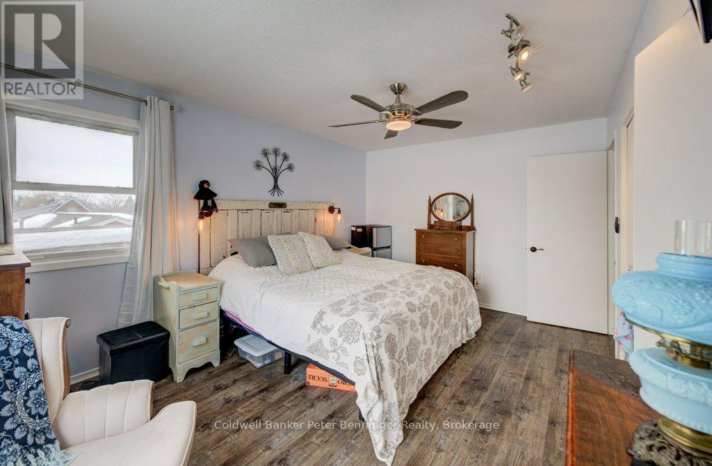 77 2nd Street Crescent, Hanover, Ontario  N4N 3K3 - Photo 21 - X12835366