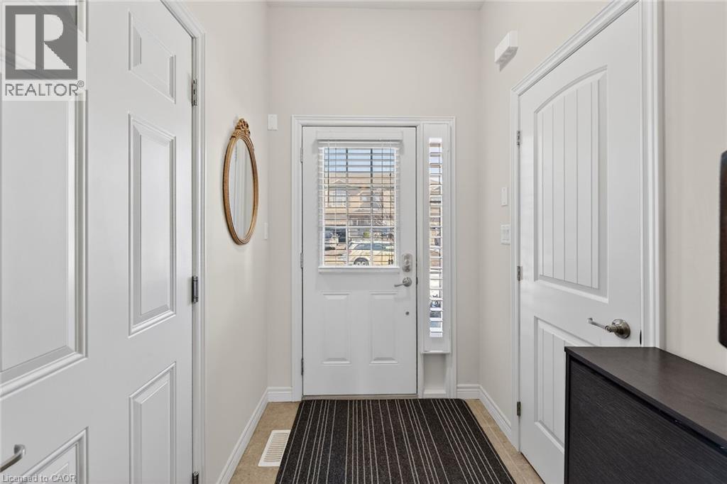 11 Hitching Post Ridge, Binbrook, Ontario  L0R 1C0 - Photo 6 - 40808822