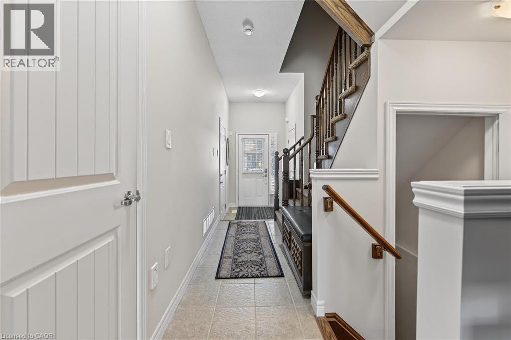 11 Hitching Post Ridge, Binbrook, Ontario  L0R 1C0 - Photo 7 - 40808822