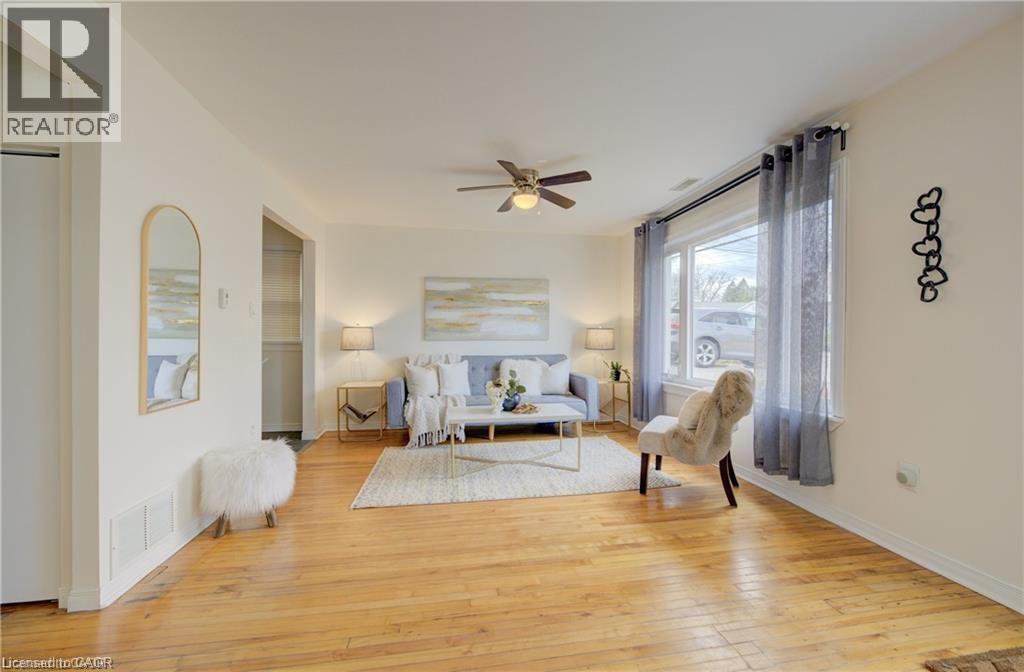 73 EAST 33RD Street, Hamilton, Ontario