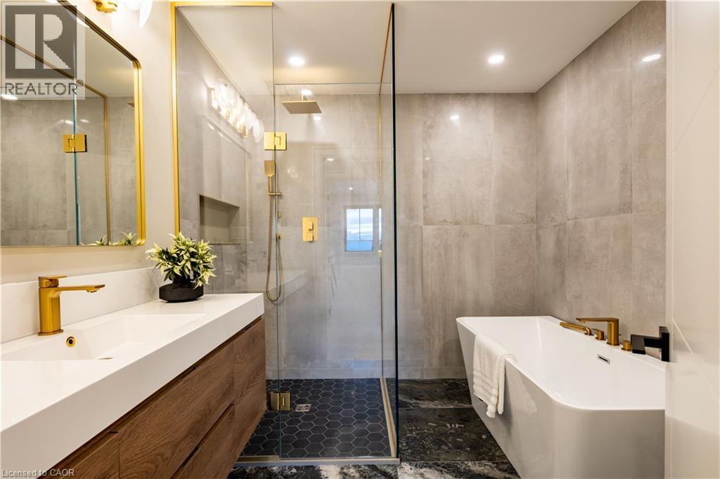 841 Danforth Place, Burlington, Ontario  L7T 1S1 - Photo 21 - 40808802